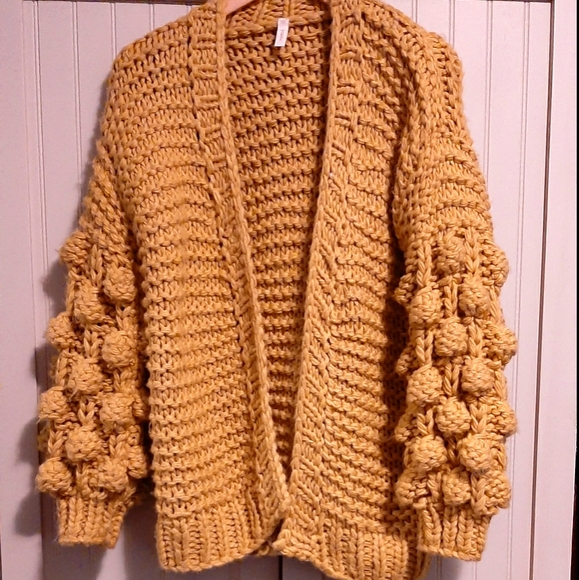 Wishlist Sweaters - Bubble Sleeve Cardigan